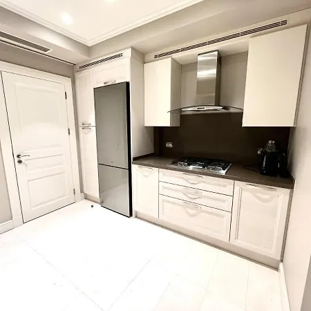 Emaar 2bed+3bath 120sqm Spacious * Stambuł